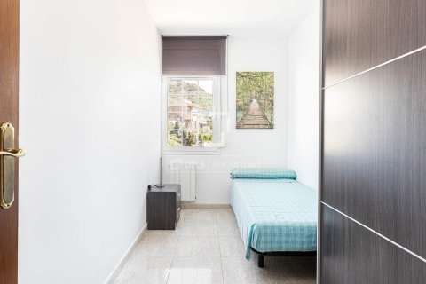 Villa à vendre à Barcelona, Espagne, 6 chambres, 367 m2 No. 150718 - photo 24