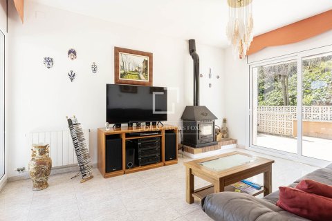 Villa à vendre à Barcelona, Espagne, 6 chambres, 367 m2 No. 150718 - photo 6
