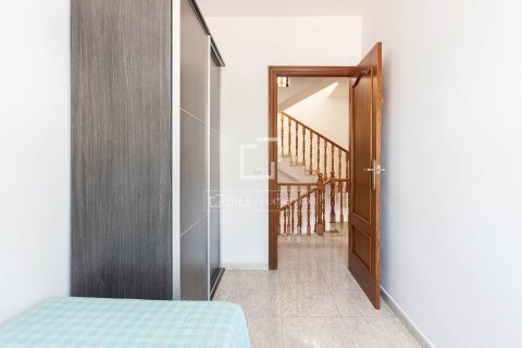 Villa à vendre à Barcelona, Espagne, 6 chambres, 367 m2 No. 150718 - photo 25