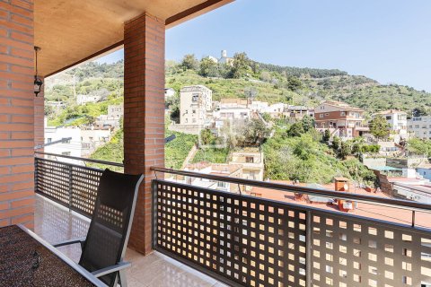 Villa à vendre à Barcelona, Espagne, 6 chambres, 367 m2 No. 150718 - photo 7