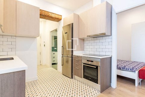 Apartment for sale in Barcelona, Spain 1 bedroom, 75 sq.m. No. 150713 - photo 11