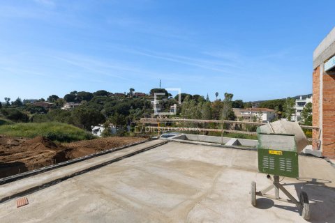 Villa for sale in Sant Andreu de Llavaneres, Barcelona, Spain 7 bedrooms, 800 sq.m. No. 150714 - photo 24