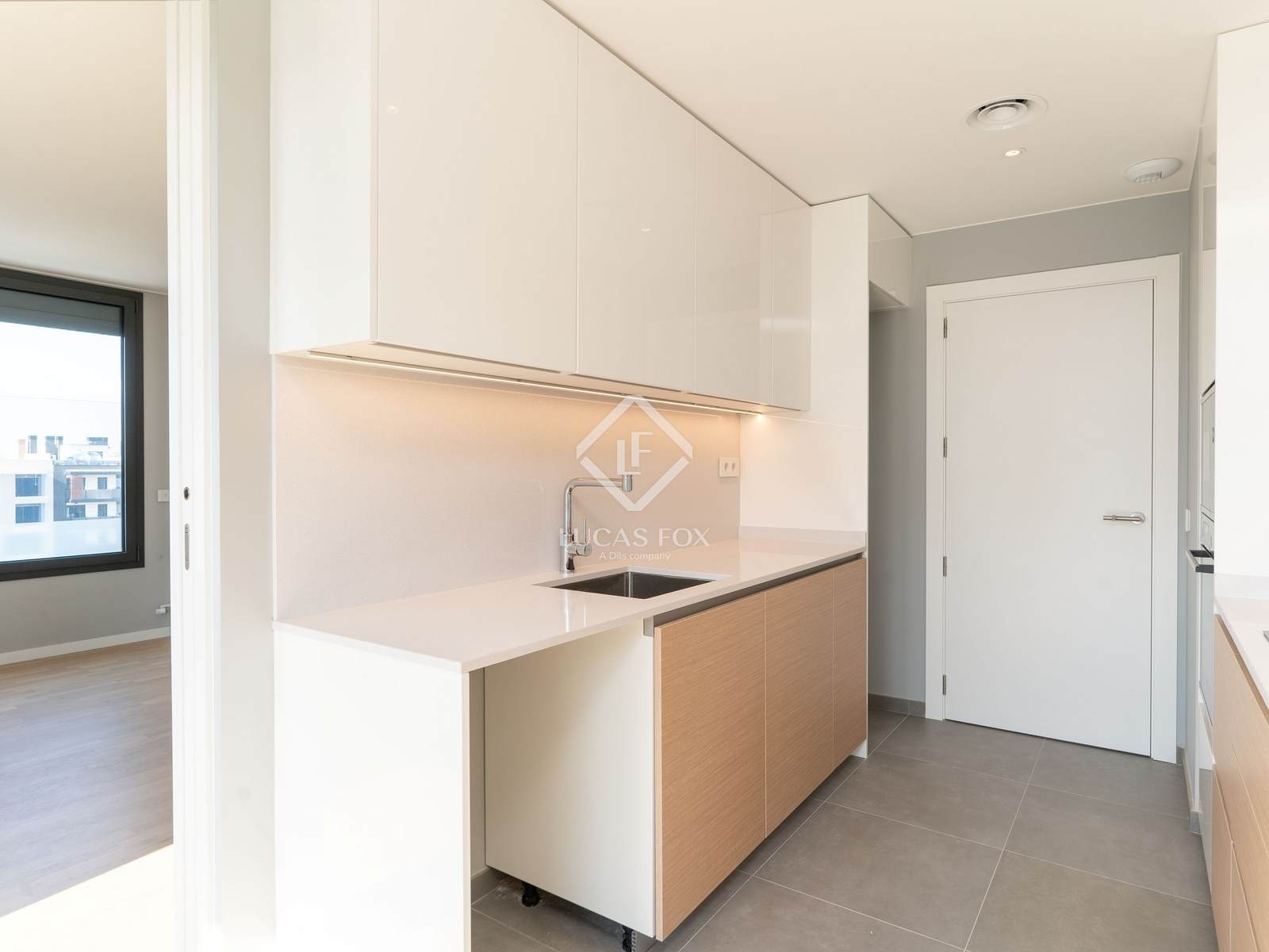 Appartamento a Barcelona, Spagna 3 camere da letto, 99 mq. N° 150716