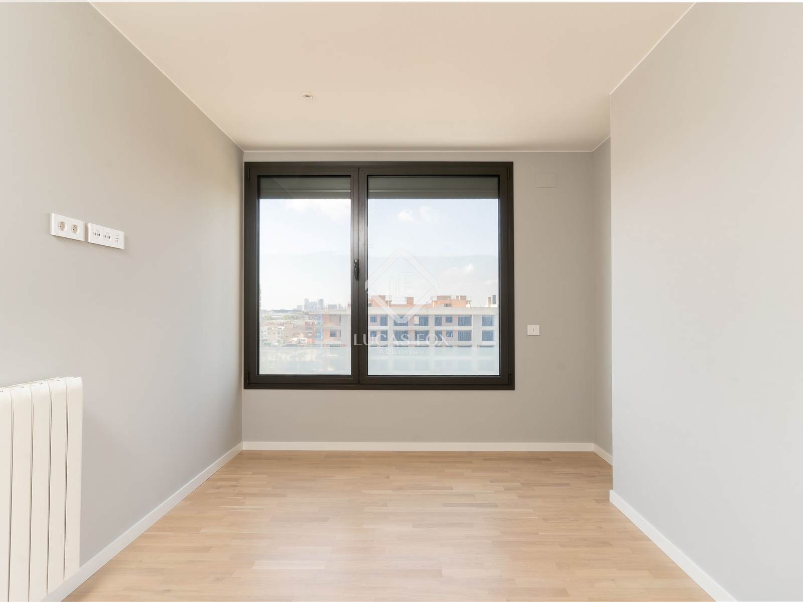 Appartamento a Barcelona, Spagna 3 camere da letto, 99 mq. N° 150716