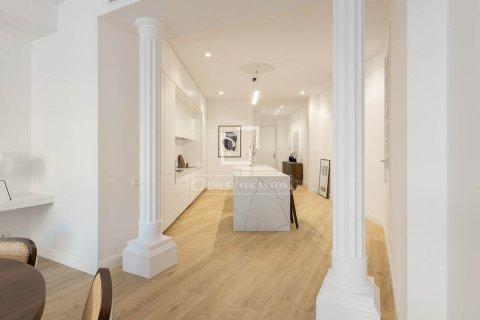 Apartamento en venta en Barcelona, España 3 dormitorios, 156 m2 No. 150719 - foto 10