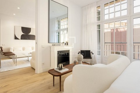 Apartamento en venta en Barcelona, España 3 dormitorios, 156 m2 No. 150719 - foto 18