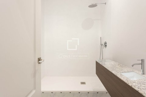 Apartamento en venta en Barcelona, España 3 dormitorios, 156 m2 No. 150719 - foto 27