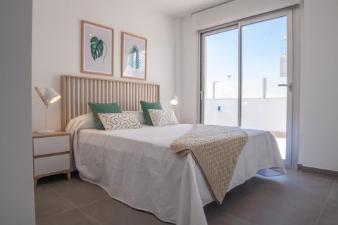 Продажа виллы Лос-Алькасарес, Мурсия, Испания 3 спальни, 106м2 №114404 - фото 9