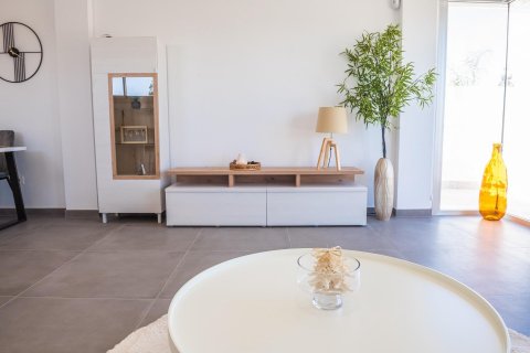 Продажа виллы Лос-Алькасарес, Мурсия, Испания 3 спальни, 106м2 №114404 - фото 6