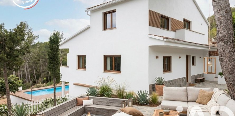 Casa a Olivella, Barcelona, Spagna 4 camere da letto, 164 mq. N° 172634