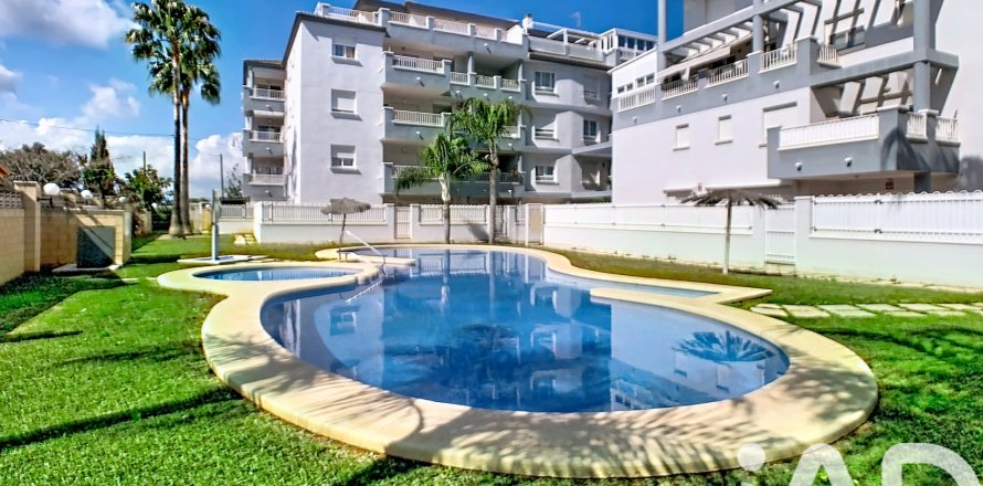 Appartamento a Denia, Alicante, Spagna 2 camere da letto, 75 mq. N° 172633