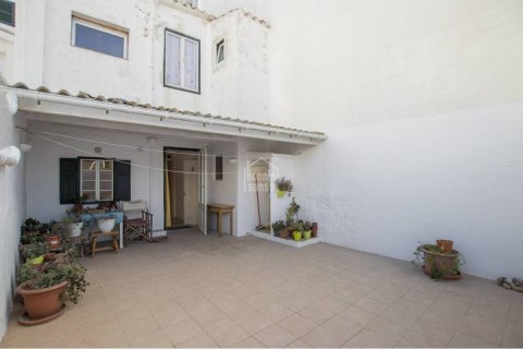 Townhouse in Mahon, Menorca, Spain 3 bedrooms, 146 sq.m. No. 167675