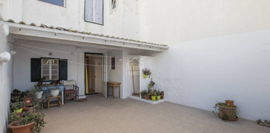 Townhouse in Mahon, Menorca, Spain 3 bedrooms, 146 sq.m. No. 167675