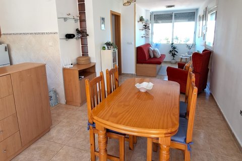 Radhus till salu i Santa Pola, Alicante, Spanien 3 sovrum, 84 kvm. Nr. 172188 - foto 7
