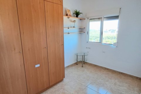 Radhus till salu i Santa Pola, Alicante, Spanien 3 sovrum, 84 kvm. Nr. 172188 - foto 20