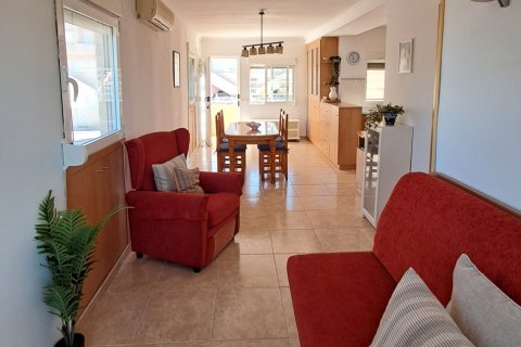 Radhus till salu i Santa Pola, Alicante, Spanien 3 sovrum, 84 kvm. Nr. 172188 - foto 6
