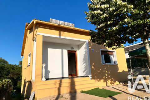 Casa a Llica D'amunt, Barcelona, Spagna 140 mq. N° 172189