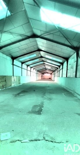 Commercial property à Santovenia de la Valdoncina, Leon, Espagne 1840 m2 No. 172288