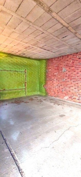 Commercial property à Santovenia de la Valdoncina, Leon, Espagne 1840 m2 No. 172288