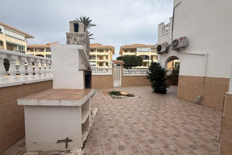 Huvila myytävänä Torrevieja, Alicante, Espanja, 2 makuuhuonetta, 85 m2 No. 150138 - kuva 14