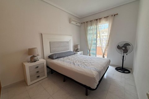 Huvila myytävänä Torrevieja, Alicante, Espanja, 2 makuuhuonetta, 85 m2 No. 150138 - kuva 10