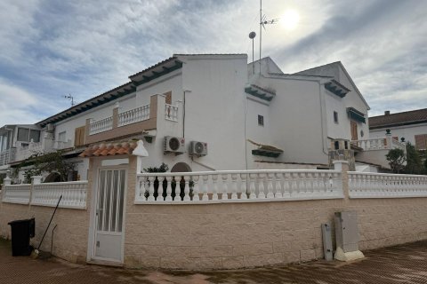 Huvila myytävänä Torrevieja, Alicante, Espanja, 2 makuuhuonetta, 85 m2 No. 150138 - kuva 11