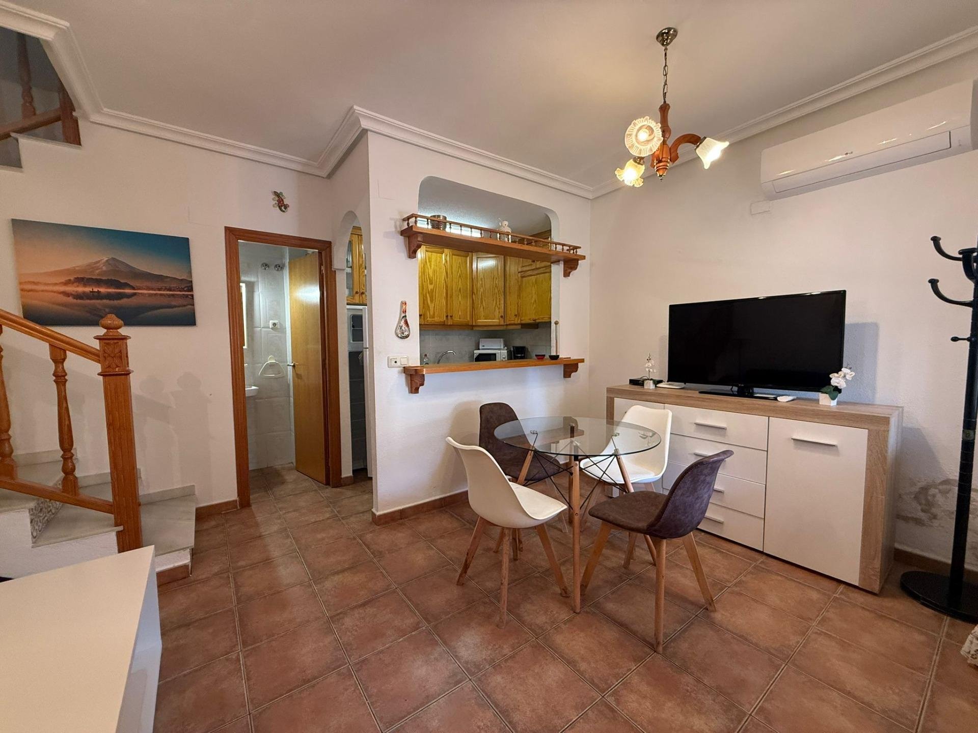 Вилла в Торревьеха, Аликанте, Испания 2 спальни, 85м2 №150138