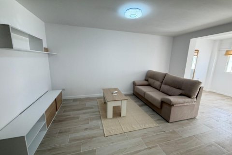 Townhouse in Torrevieja, Alicante, Spain 2 bedrooms, 72 sq.m. No. 189754