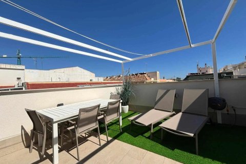 Apartamento en venta en Torrevieja, Alicante, España 3 dormitorios, 98 m2 No. 189756 - foto 19