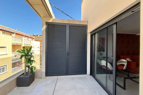 Apartamento en venta en Torrevieja, Alicante, España 3 dormitorios, 98 m2 No. 189756 - foto 15