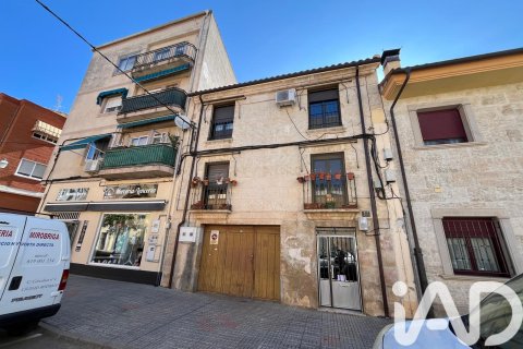Apartment à vendre à Ciudad Rodrigo, Salamanca, Espagne, 3 chambres, 100 m2 No. 184980 - photo 11