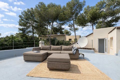 Villa for sale in Sol De Mallorca, Mallorca, Spain 4 bedrooms, 242 sq.m. No. 179855 - photo 27