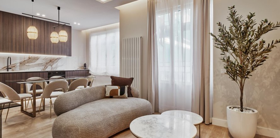Dzīvoklis Madrid, Spānijā 3 istabas, 99 m2 Nr. 179860