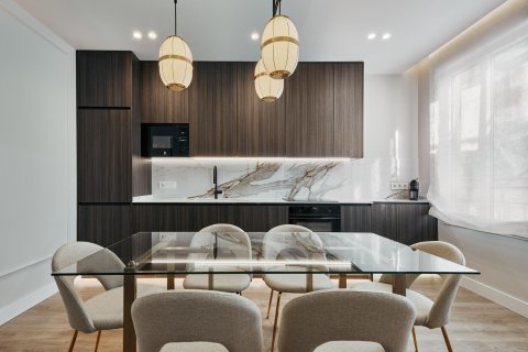 Dzīvoklis pārdošanā Madrid, Spānijā 3 istabas, 99 m2 Nr. 179860 - attēls 10