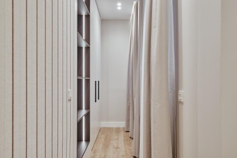 Dzīvoklis pārdošanā Madrid, Spānijā 3 istabas, 99 m2 Nr. 179860 - attēls 17