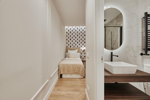 Dzīvoklis pārdošanā Madrid, Spānijā 3 istabas, 99 m2 Nr. 179860 - attēls 30