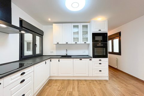 Apartamento en venta en Palma de Mallorca, Mallorca, España 2 dormitorios, 100 m2 No. 179857 - foto 8