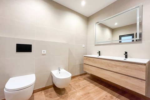 Apartamento en venta en Palma de Mallorca, Mallorca, España 2 dormitorios, 100 m2 No. 179857 - foto 12