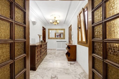 Apartamento en venta en Palma de Mallorca, Mallorca, España 3 dormitorios, 120 m2 No. 179859 - foto 16
