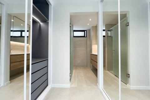 Apartamento en venta en Portals Nous, Mallorca, España 2 dormitorios, 86 m2 No. 179858 - foto 18