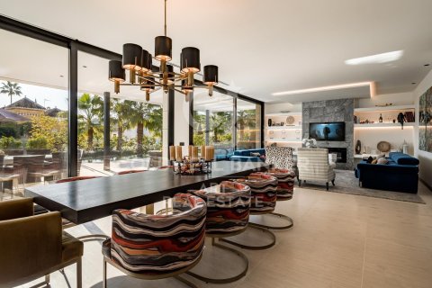 Villa à vendre à Marbella, Malaga, Espagne, 6 chambres, 747 m2 No. 158943 - photo 7