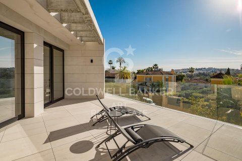 Huvila myytävänä Marbella, Malaga, Espanja, 6 makuuhuonetta, 747 m2 No. 158943 - kuva 12