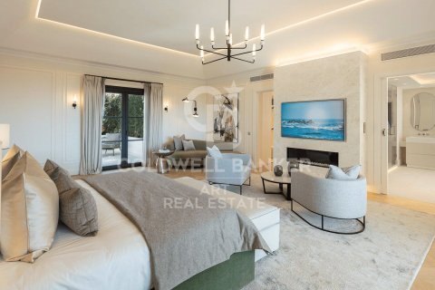 Villa for sale in Marbella, Malaga, Spain 6 bedrooms, 910 sq.m. No. 158942 - photo 10