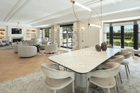 Villa à vendre à Marbella, Malaga, Espagne, 6 chambres, 910 m2 No. 158942 - photo 5