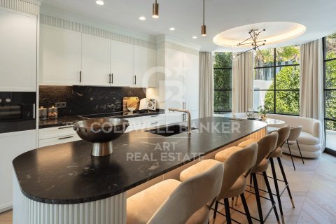 Villa for sale in Marbella, Malaga, Spain 6 bedrooms, 910 sq.m. No. 158942 - photo 7