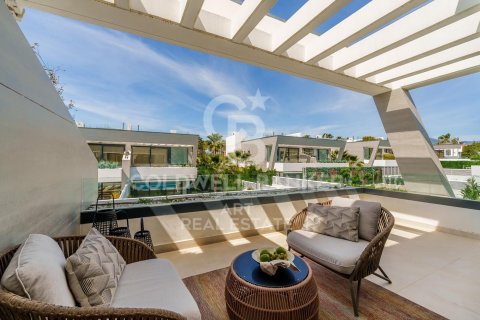 Villa en venta en Marbella, Málaga, España 5 dormitorios, 297 m2 No. 158941 - foto 17