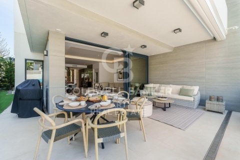 Villa à vendre à Marbella, Malaga, Espagne, 5 chambres, 297 m2 No. 158941 - photo 8