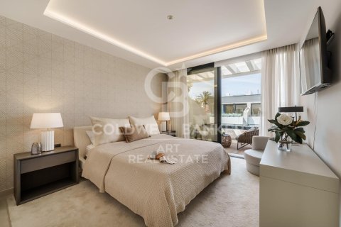 Villa à vendre à Marbella, Malaga, Espagne, 5 chambres, 297 m2 No. 158941 - photo 15