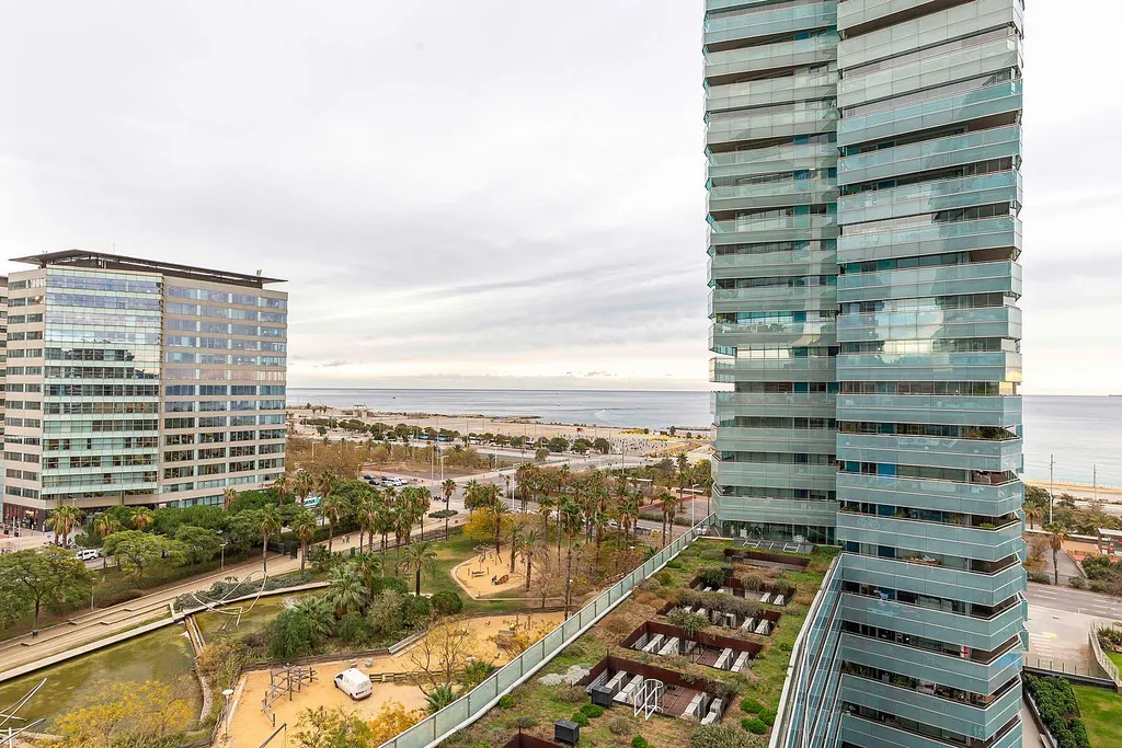 Apartment in Barcelona, Spain 3 bedrooms,  No. 141261