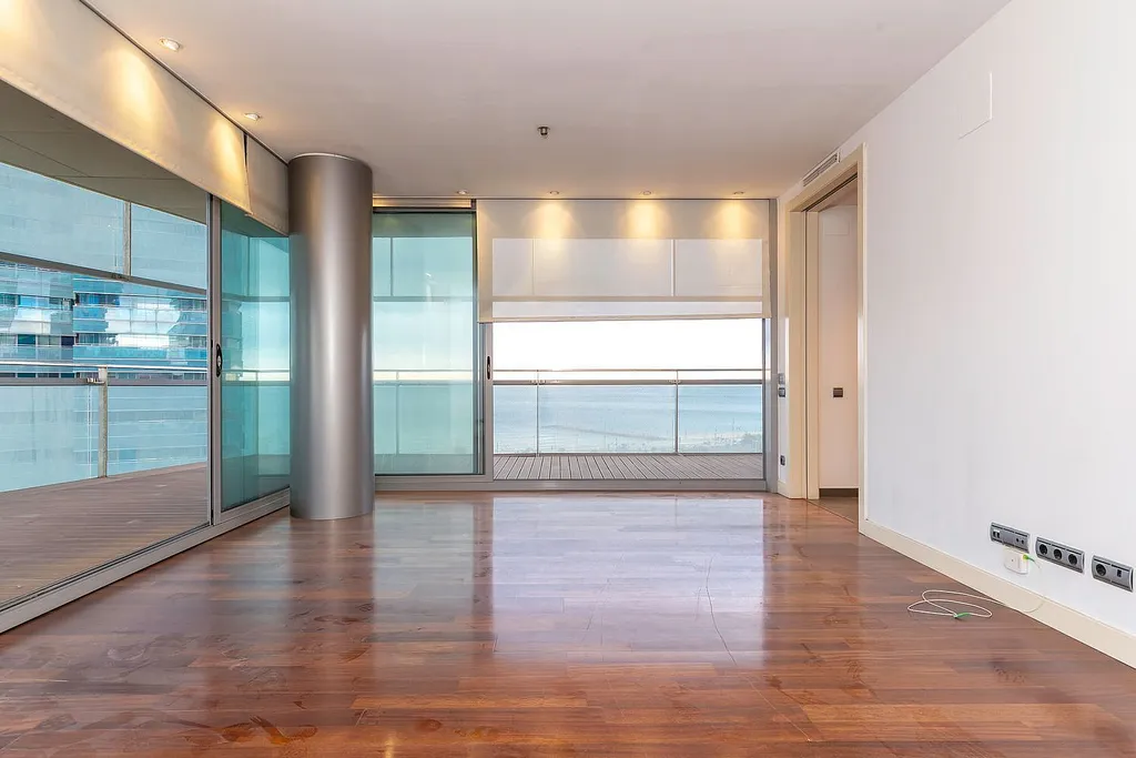 Apartment in Barcelona, Spain 3 bedrooms,  No. 141261